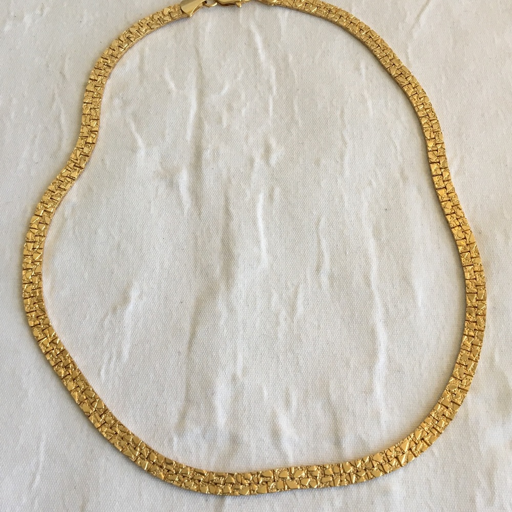 Vintage Gold Tone Textured Necklace